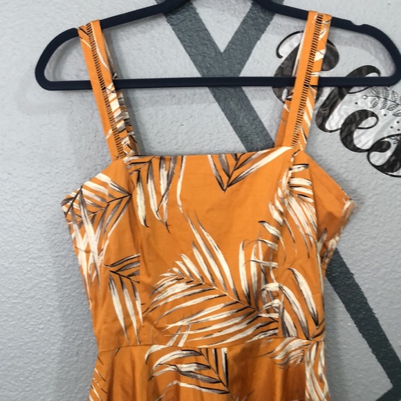 Mustard color summer dress in size 2 - Picture 2 of 4